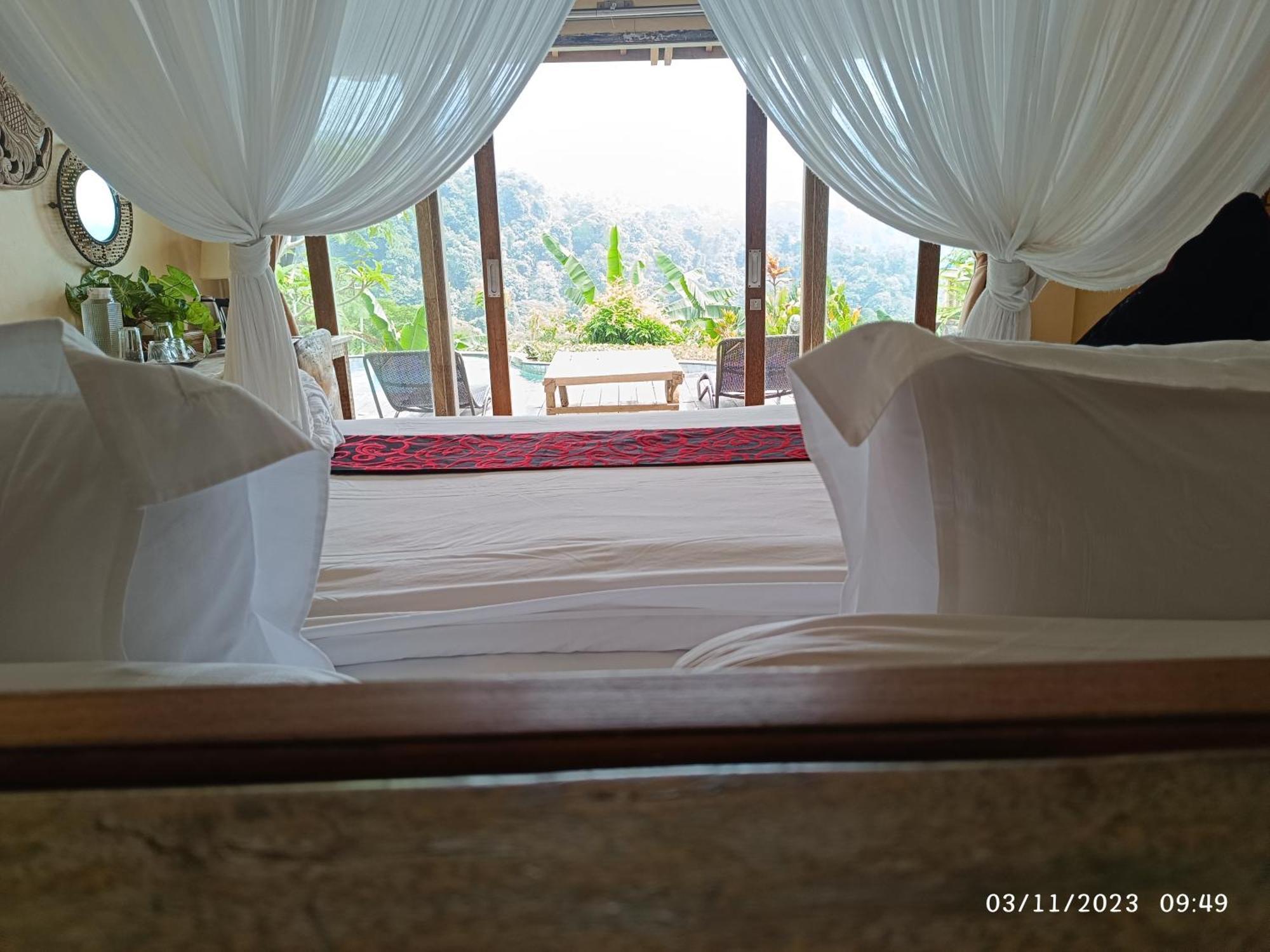 Dwan Tea Mountain Side Bed & Breakfast จาตีลูวีห์ ห้อง รูปภาพ