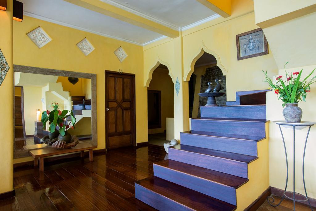 Dwan Tea Mountain Side Bed & Breakfast จาตีลูวีห์ ภายนอก รูปภาพ