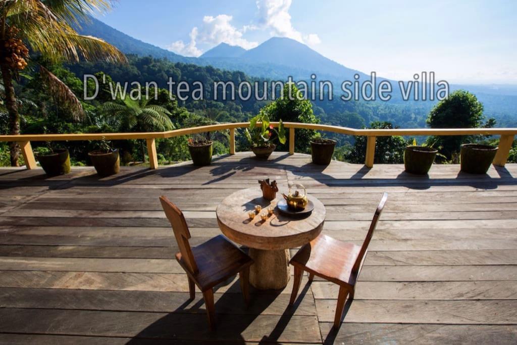Dwan Tea Mountain Side Bed & Breakfast จาตีลูวีห์ ภายนอก รูปภาพ